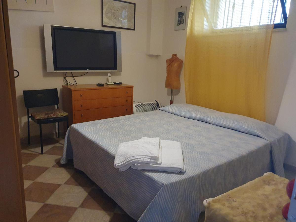 Ferienwohnung Al Rifugio Montecorvino Pugliano Exterior foto