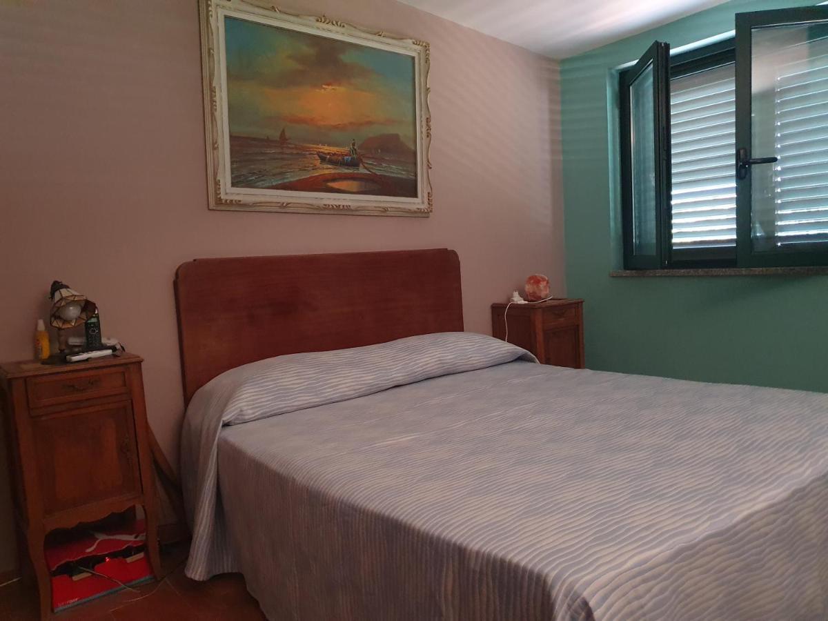Ferienwohnung Al Rifugio Montecorvino Pugliano Exterior foto